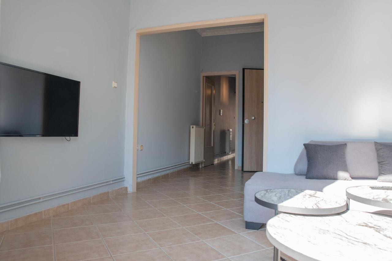 Nikea Apartment Near Piraeus Port And Metro St II Luaran gambar